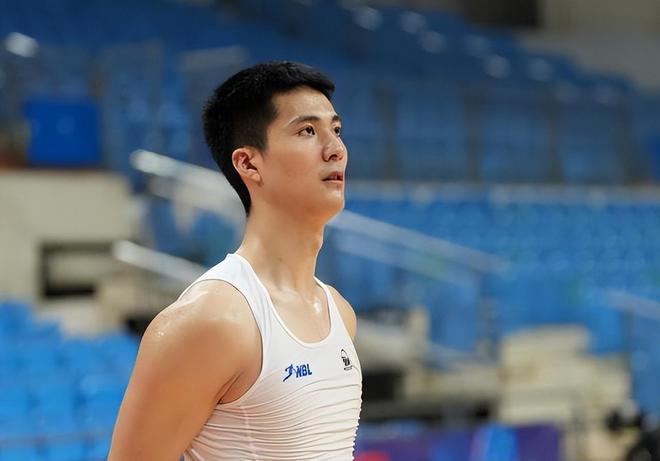 广州赛后传来1喜2忧萨林杰与三号位存弊端！j9九游会网址是什么北控107-105击败(图2)