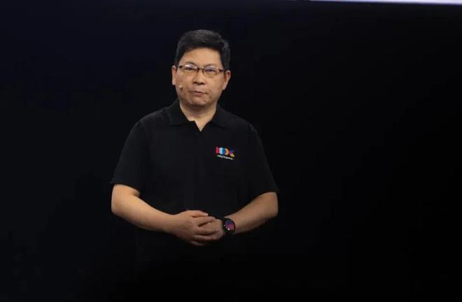 被问“华为营销”央妈鼓励两个第一牛大了j9九游会网站入口华为粉丝再也不担心(图10)